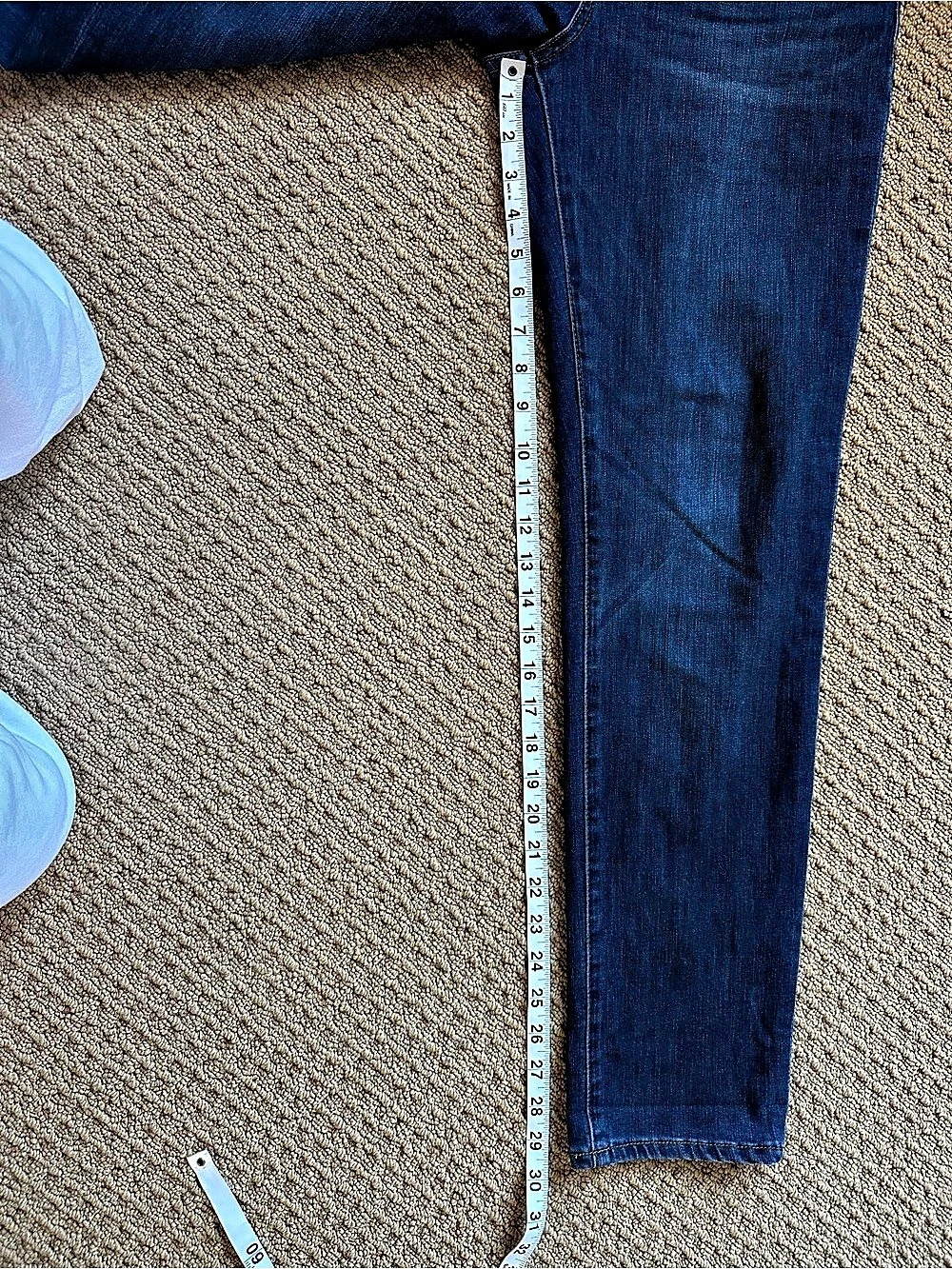 Kut from the Kloth Mid-Rise Slim Straight Leg Jeans Straight Leg Jeans - Picture 6 of 8